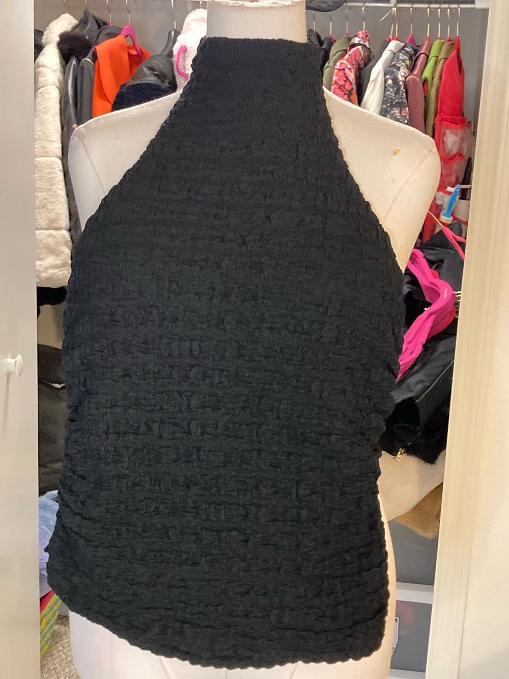 Zara Black Textured Halter Camisole